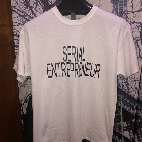 eeezbeez Other - Eeezbeez Graphic T Shirt